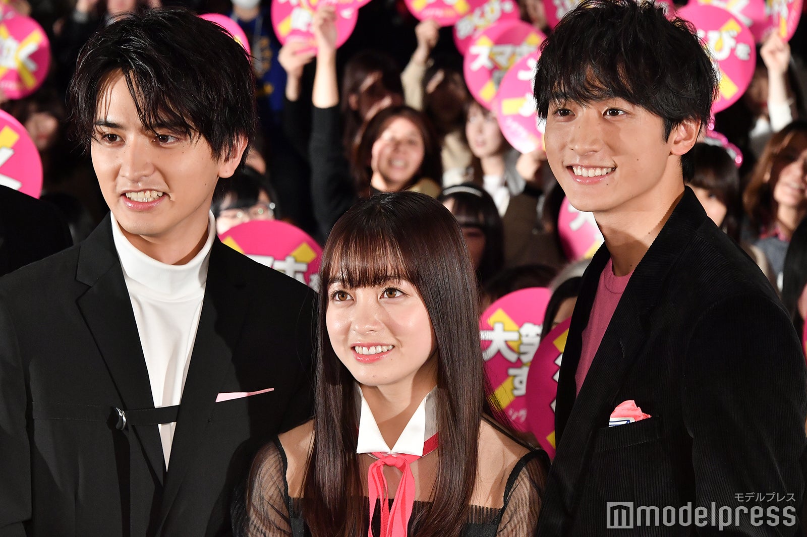 瀬戸利樹、橋本環奈、小関裕太 （C）モデルプレス