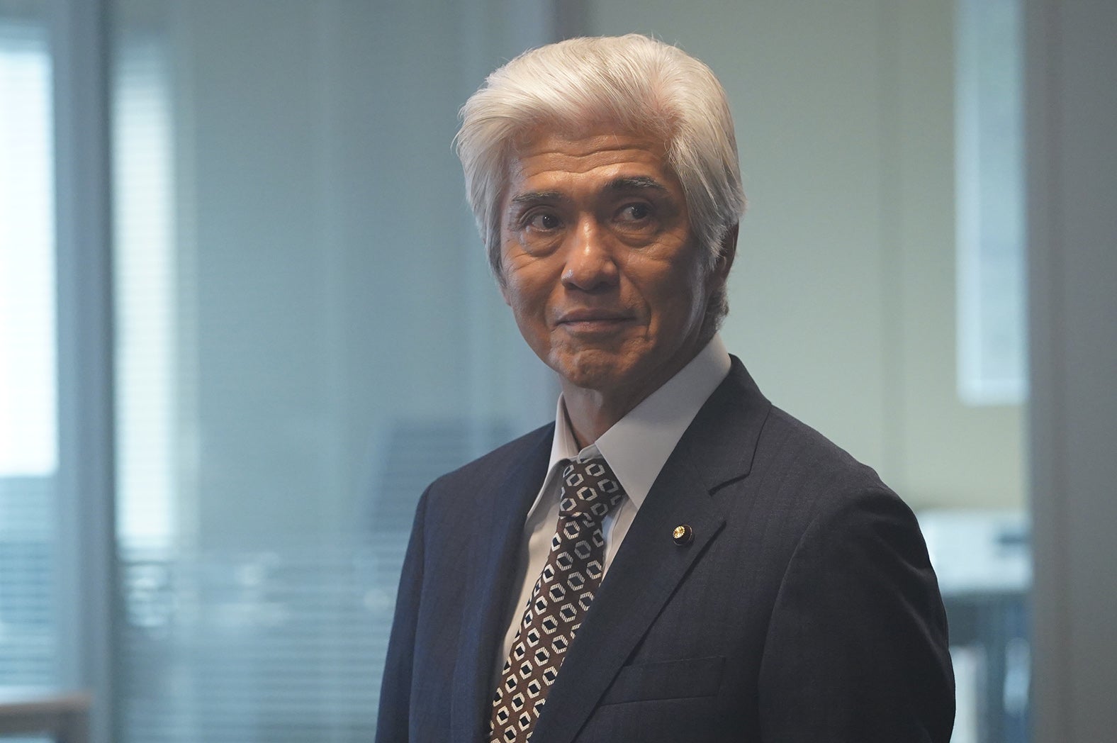 佐藤浩市「大追跡～警視庁SSBC強行犯係～」第1話（C）テレビ朝日・東映