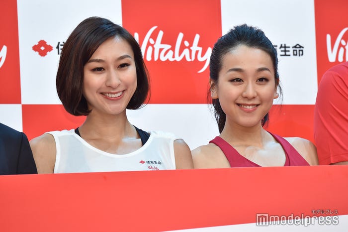 (左から)浅田真央、浅田舞(C)モデルプレス