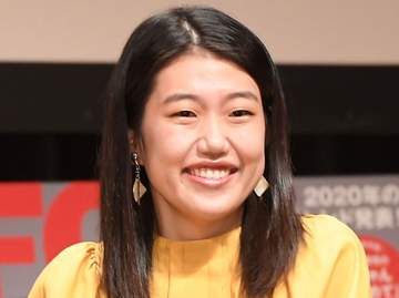 朝ドラ大ファン芸人が念願の出演「夢のようで幸せでした」 【風、薫る】でイヤミな金持ち奥様役 夫役はマシンガンズ西堀
