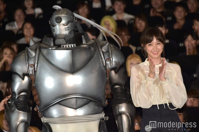 アルフォンス・エルリック、本田翼 (C)モデルプレス