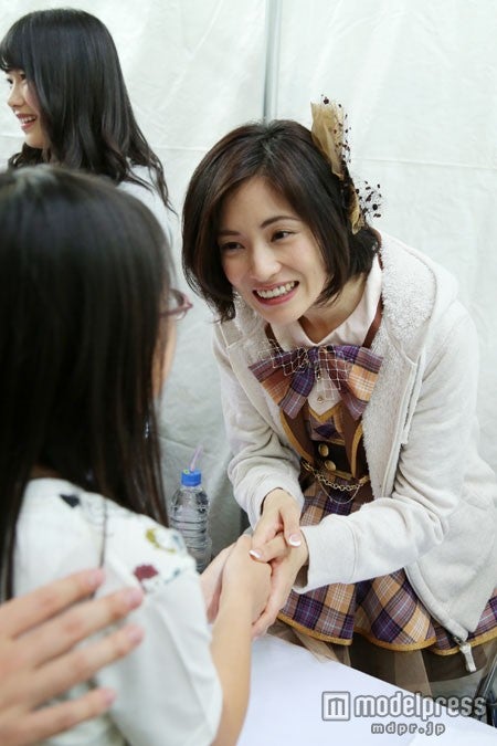 塚本まり子（C）AKS