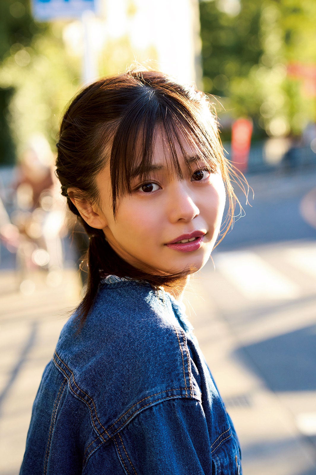 女性アイドル・俳優系金券　「図書カードNEXT500円 浅倉唯 [当選通知書付き]」 週刊少年サンデー 2022年No.42 抽プレ Yahoo!オークション - 浅倉唯 少年サンデー 2022年 42号 抽プレ