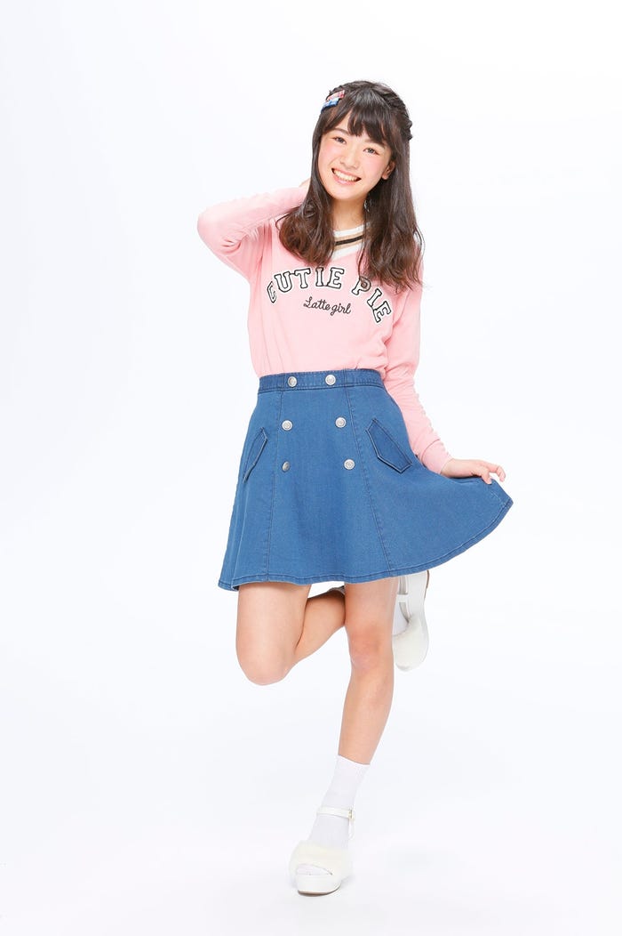 青井乃乃/画像提供:新潮社