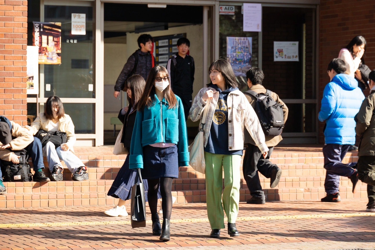 齋藤飛鳥、十河茉由（C）ドラマ「マイホームヒーロー」製作委員会・MBS