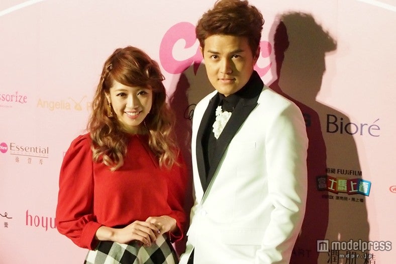 （左より）くみっきー、吳克群／Kenji