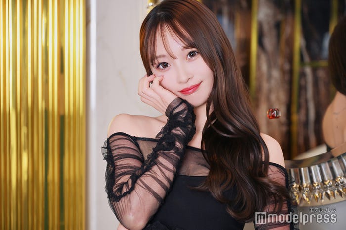 紬むぎ「P&J」(C)モデルプレス