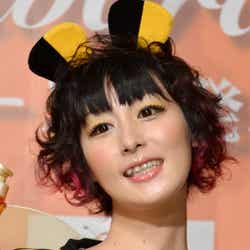 ミツバチの格好で乱入した鳥居みゆき