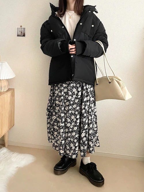 黒ダウン