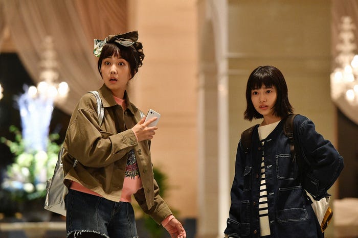 木南晴夏、杉咲花/「花のち晴れ~花男 Next Season~」第1話より(C)TBS