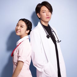 上白石萌音、初ナース役で主演!佐藤健演じるドSドクターに恋…新ドラマ『恋はつづくよどこまでも』