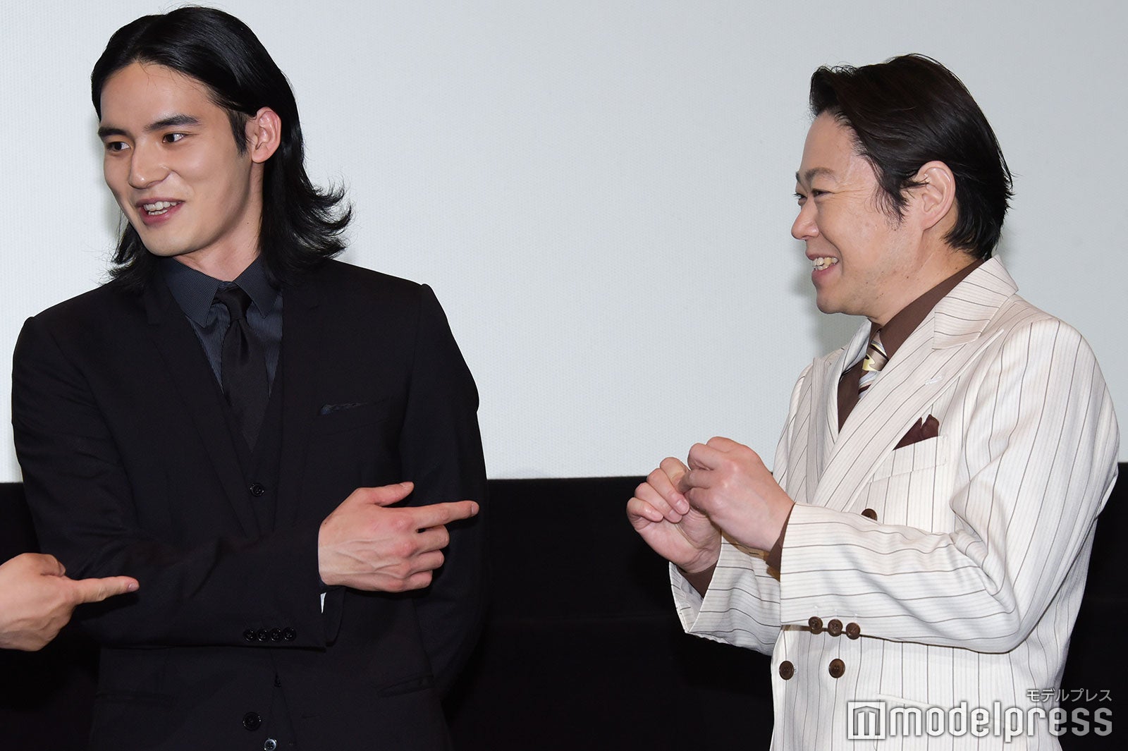 爪を見せられるも納得できない岡田健史と爪トークで会場を沸かした阿部サダヲ（C）モデルプレス