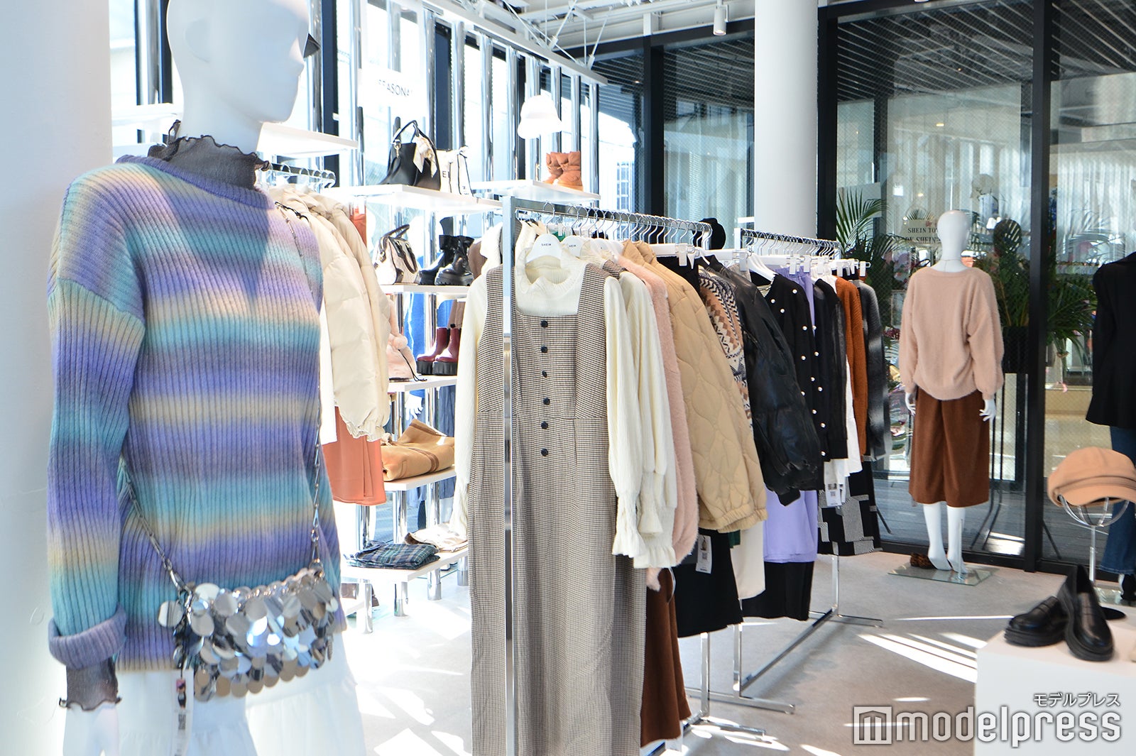 ショールーム『SHEIN TOKYO』の様子（C）モデルプレス