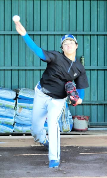 日本ハムの二刀流・柴田獅子 14日紅白戦で初実戦登板 「ギリギリ最終調整できました」と苦笑 必死に投球フォーム修正