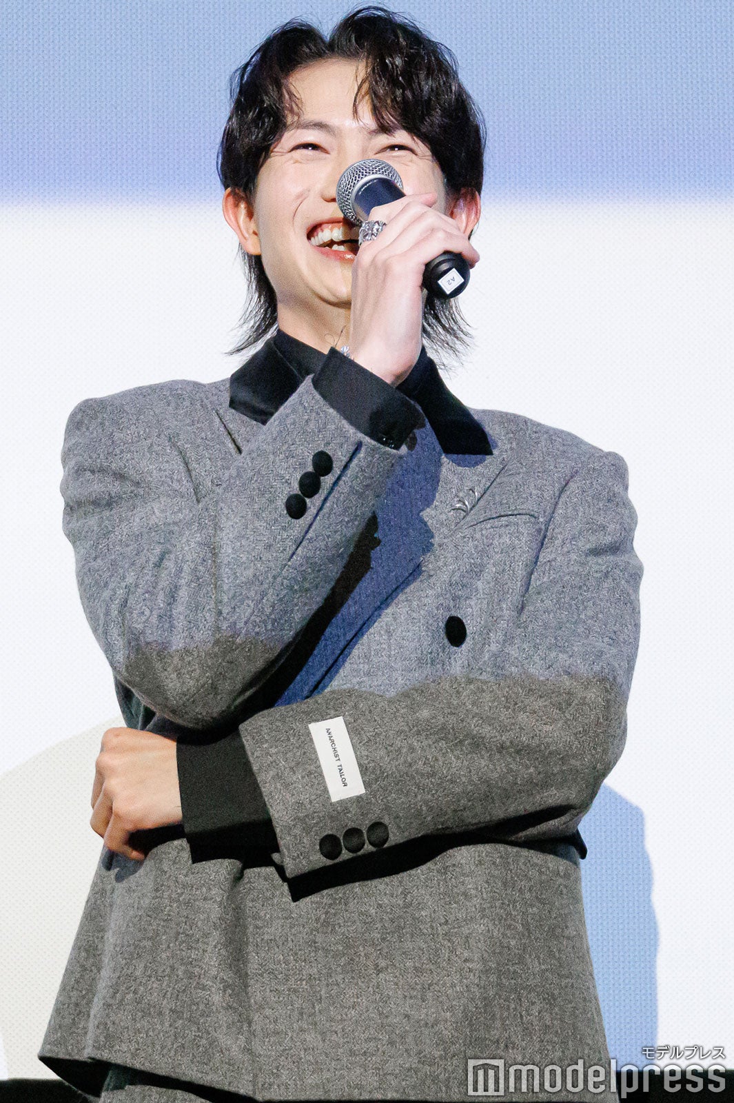 綱啓永（C）モデルプレス