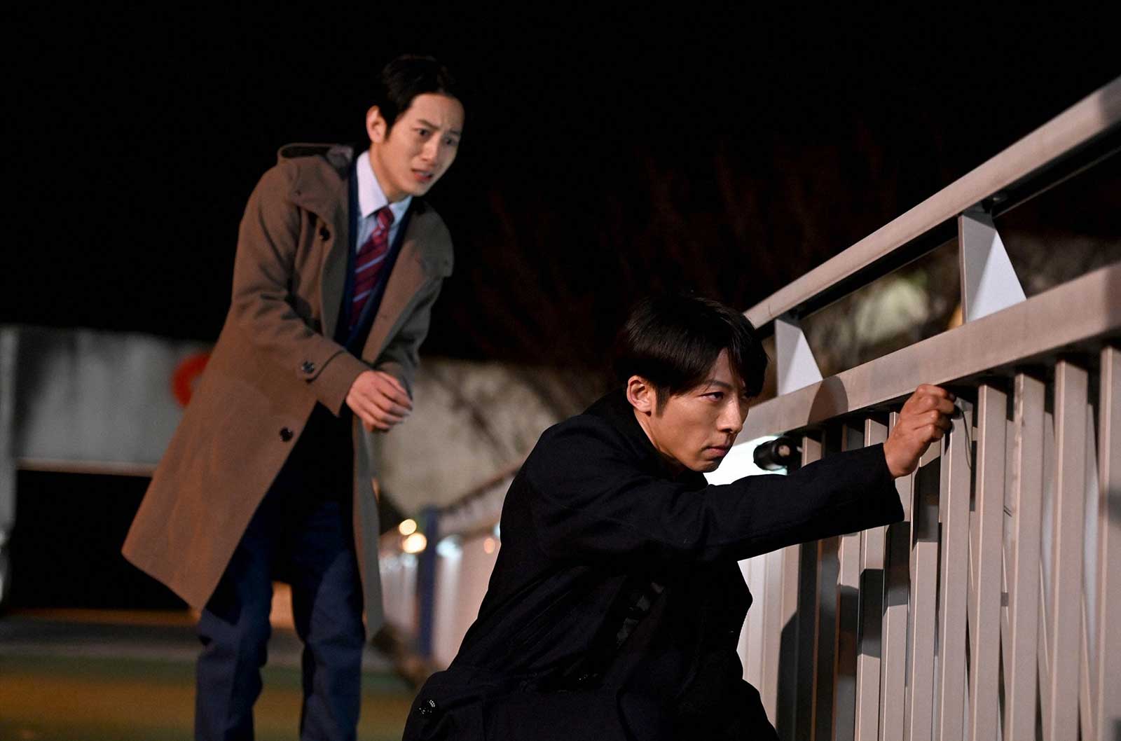 溝端淳平、高橋一生「天国と地獄 ～サイコな2人～」第6話より（C）TBS