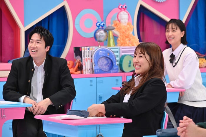 水谷隼、須崎優衣(C)フジテレビ