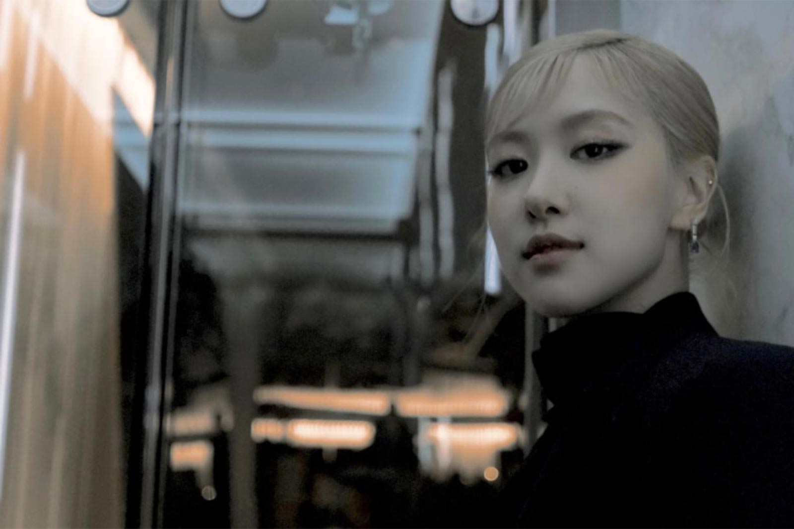 ROSE（ロゼ）Instagramより