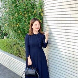 30代の両家顔合わせ ぴったりの服装は おしゃれときちんと感を両立させるのが鍵 モデルプレス