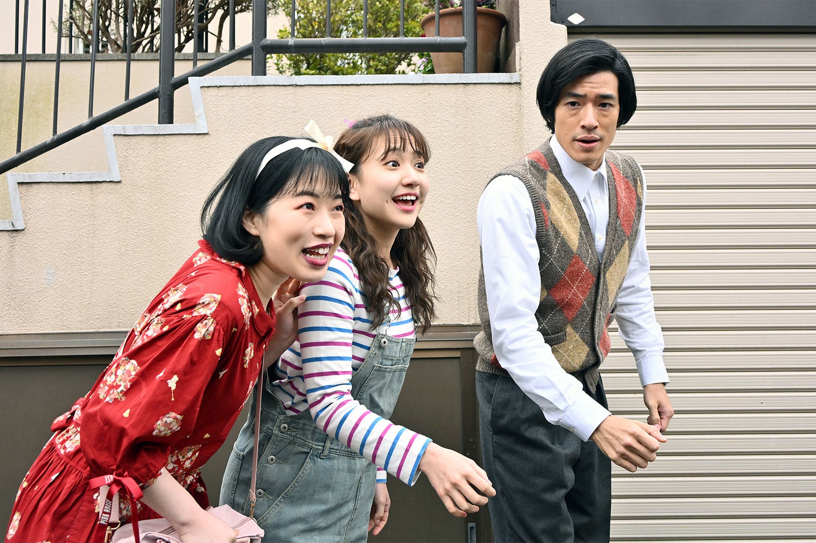 （右）中島歩（C）「不適切にもほどがある！」最終話より