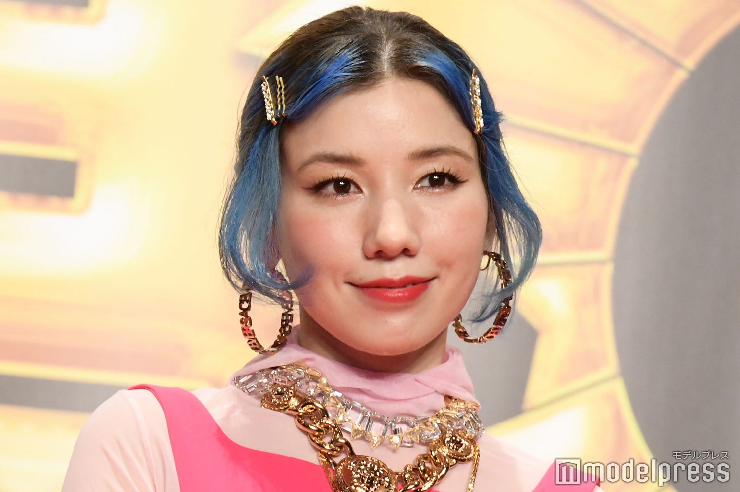 仲里依紗、米ユニバで息子とVIPツアー参加 人気アトラクションやショーも満喫「幸せだよママは」