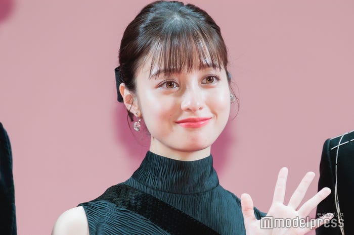 橋本環奈(C)モデルプレス