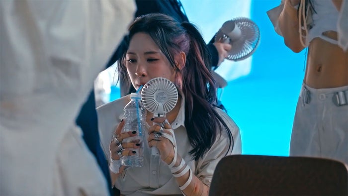 サラ「GPP Fly　〜崖っぷち紙ヒコーキのテイクオフ〜」（提供写真）