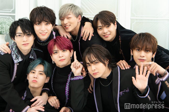 OCTPATH(左上から時計回りに)高橋わたる、四谷真佑、古瀬直輝、海帆、冬馬、太田駿静、栗田航兵、小堀柊(C)モデルプレス