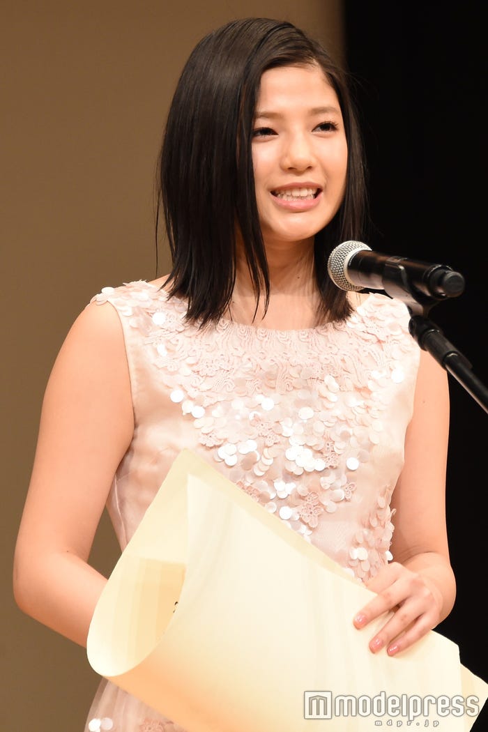 石井杏奈(C)モデルプレス