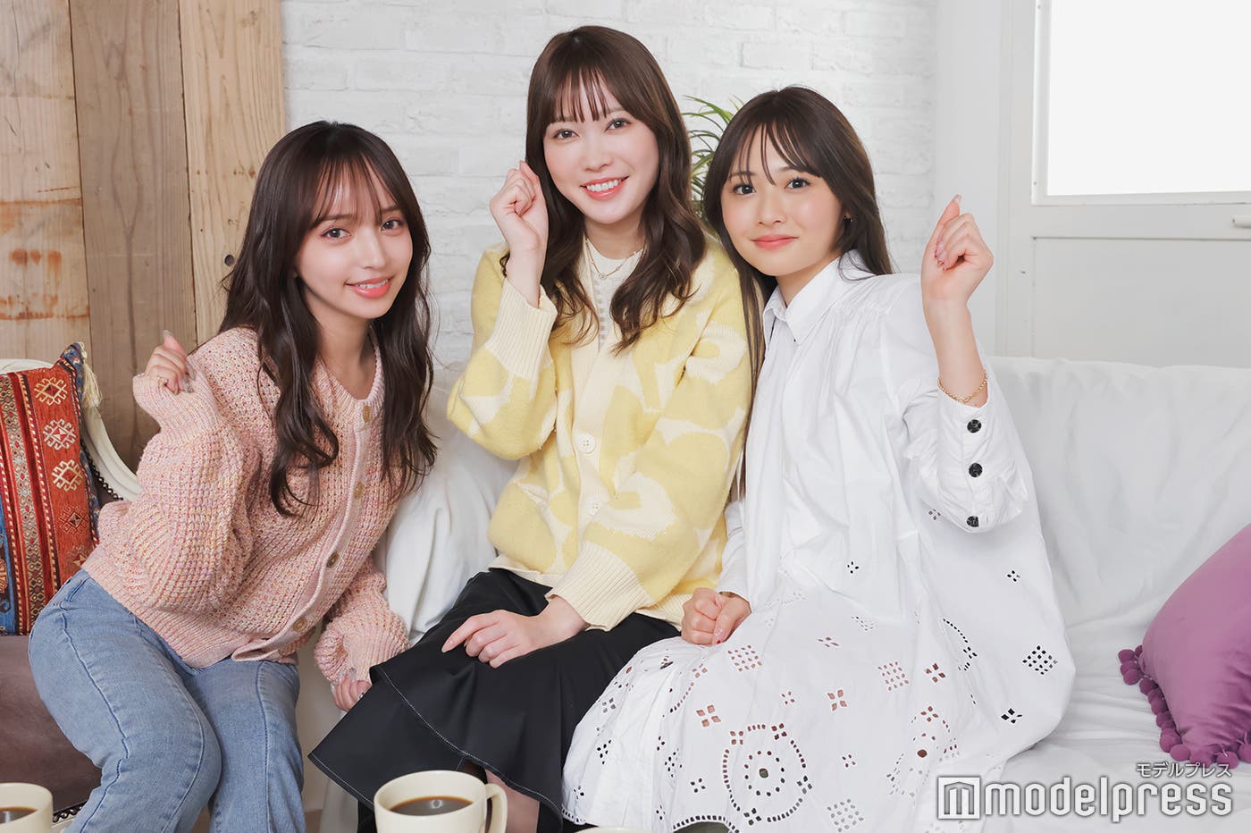 春メイクにチャレンジ!(C)モデルプレス