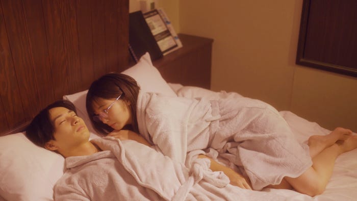 古屋呂敏、つじかりん「教えてください、藤縞さん!」8話(C)「教えてください、藤縞さん!」製作委員会