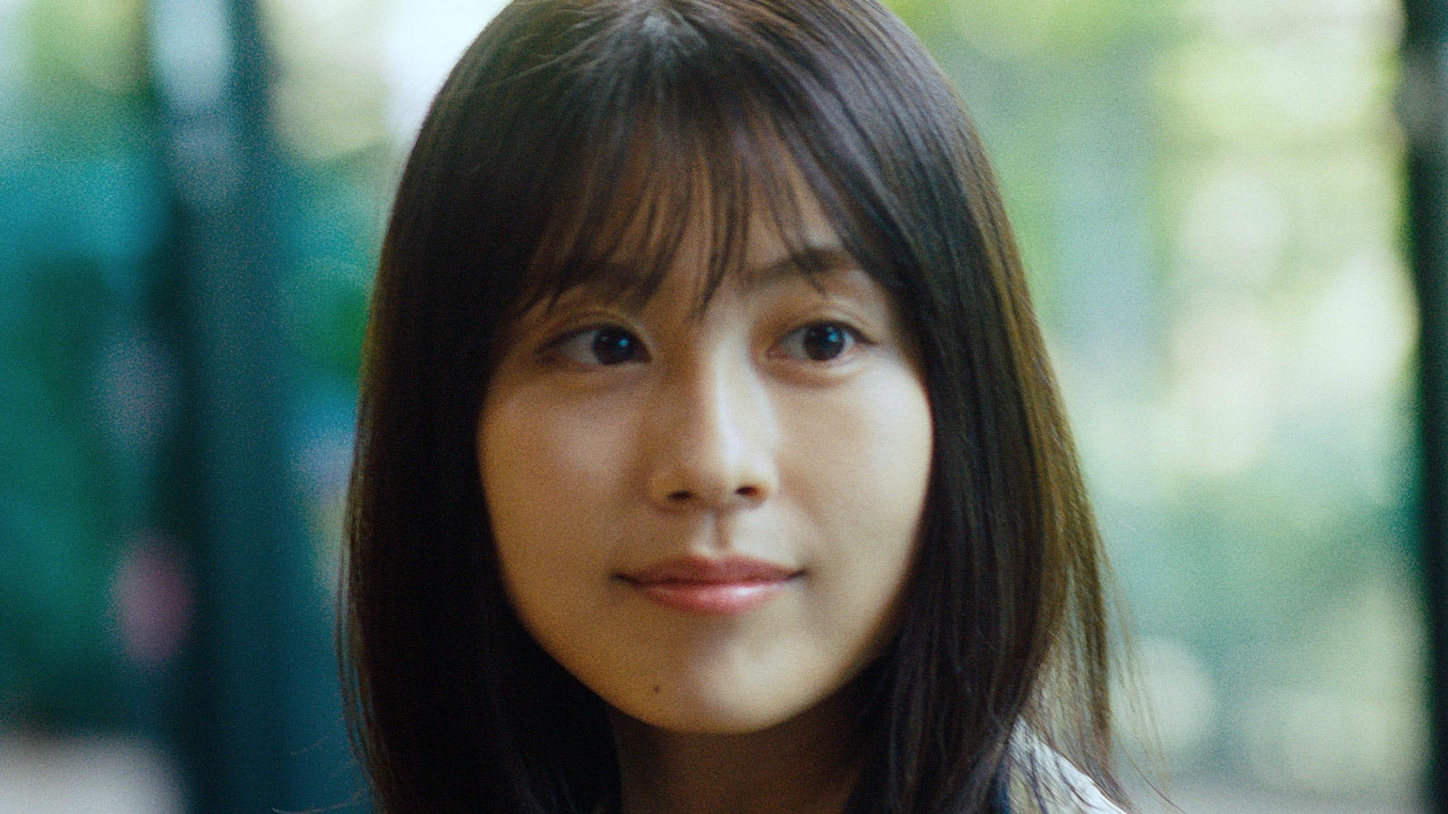 有村架純／「友人をさそおう」篇より（提供写真）