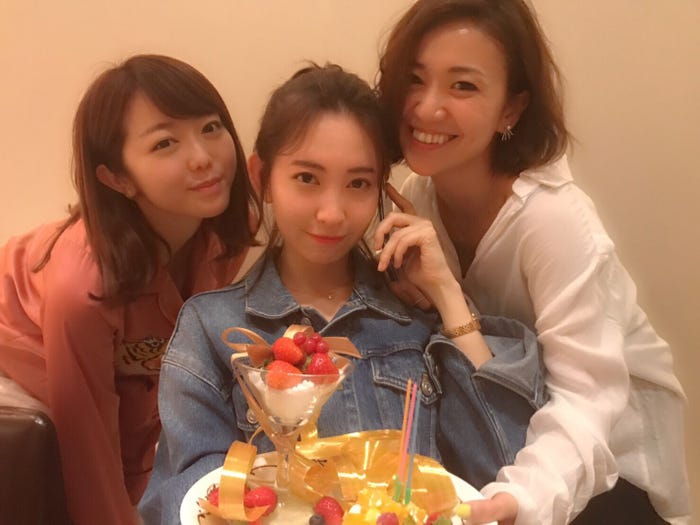 峯岸みなみ、小嶋陽菜、大島優子(提供写真)