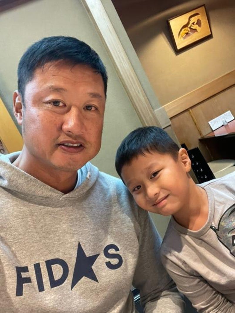 マック鈴木 長男と2人で外泊した際に諦めたこと 残念ながらツインベッド モデルプレス