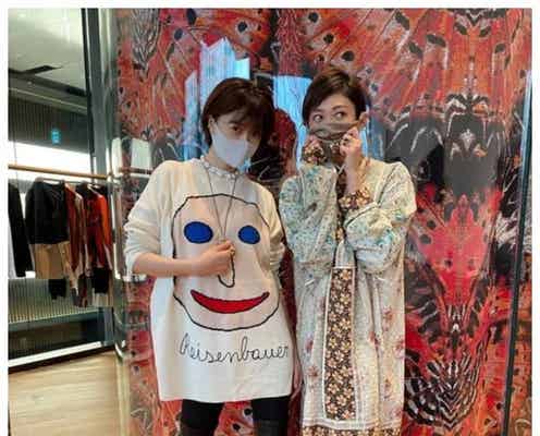 山田優&ヨンア、久々2ショットでスラリ美脚披露「オーラがすごい」と反響