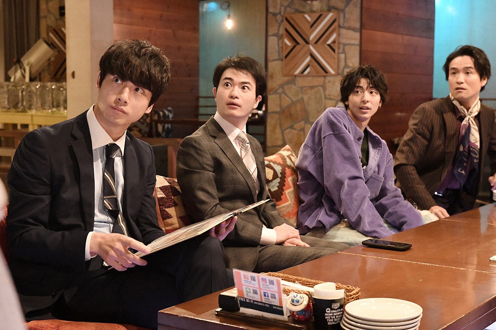 坂口健太郎、森永悠希、高杉真宙、笠原秀幸／「婚姻届に判を捺しただけですが」第6話より（C）TBS