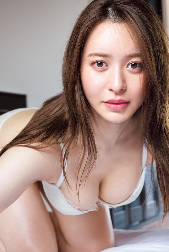 野崎萌香(C)Takeo Dec./集英社