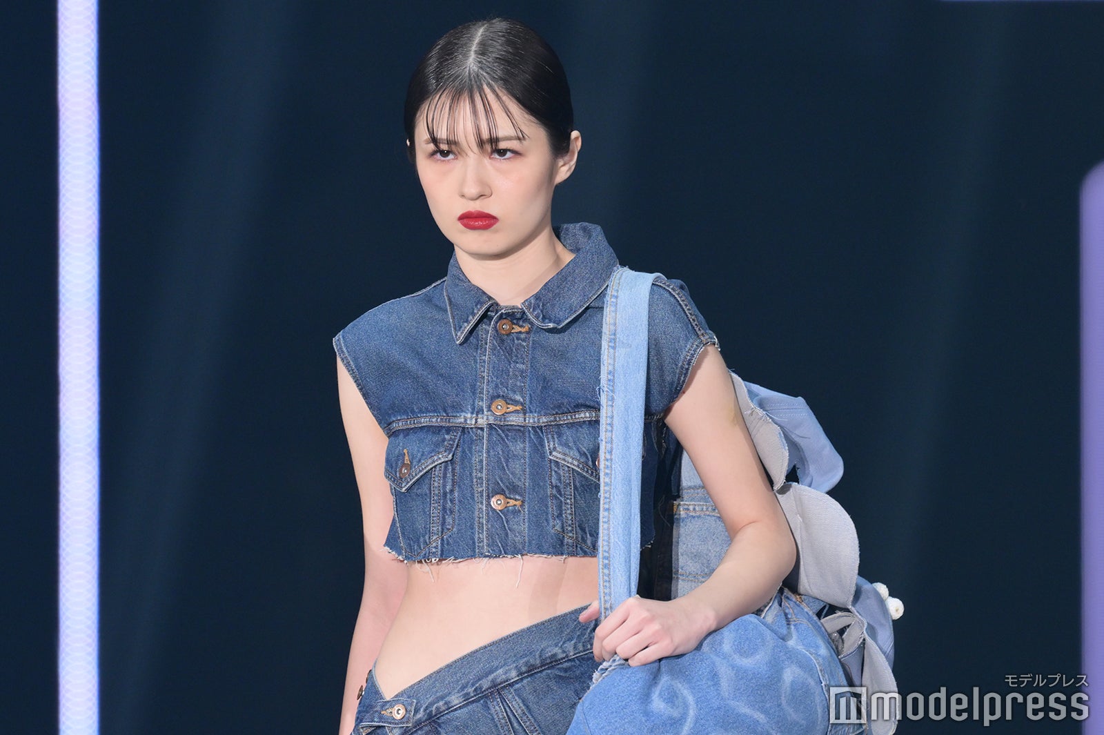 （C）モデルプレス