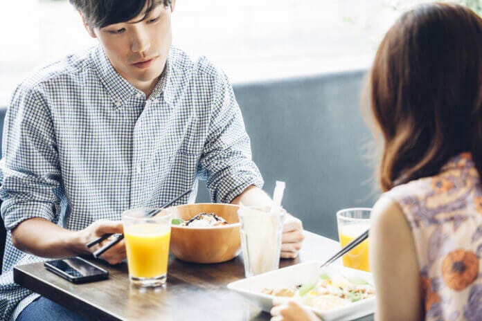 デートDVの被害は女性だけとは限らない