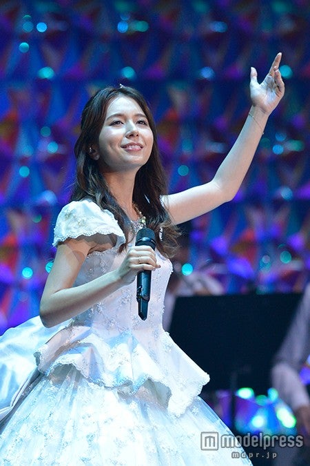 May J. ／ディズニーファンのイベント「D23」（C）Disney