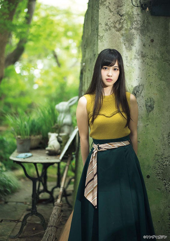 岡田佑里乃(C)藤本和典/ヤングマガジン