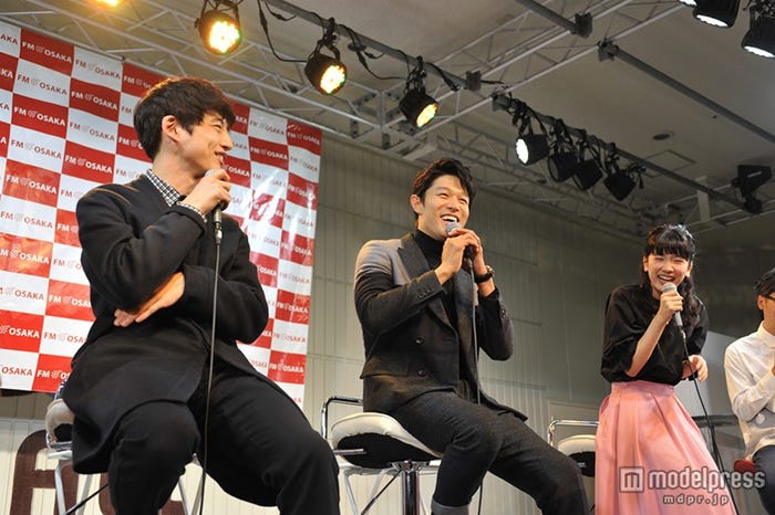 (左から)坂口健太郎、鈴木亮平、永野芽郁