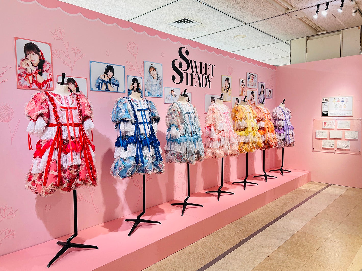 「～KAWAII LAB.衣装展～ KAWAII CLOSET in 大丸東京店」の様子（提供写真）
