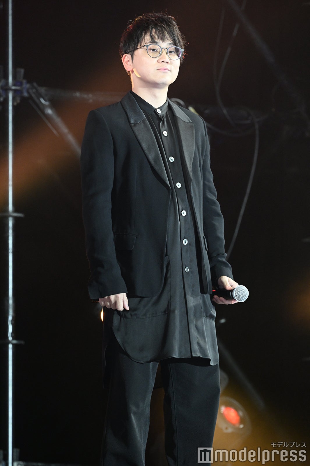 虫眼鏡 （C）モデルプレス