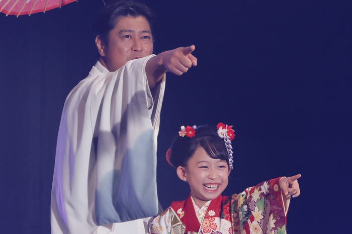 尾形貴弘、尾形さくら(提供写真)