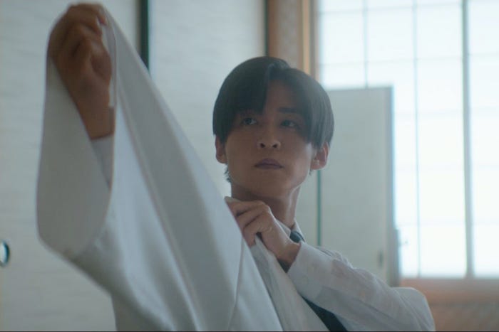 目黒蓮(C)2026「ほどなく、お別れです」製作委員会(C)長月天音/小学館