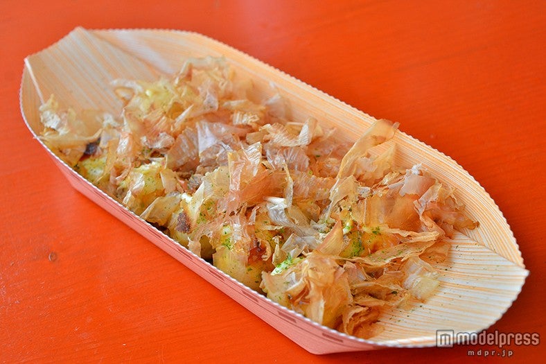 「有吉弘行のダレトク！？お台場くいだおれ店」／もち麩たこ焼き￥500