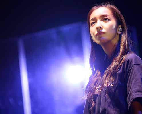 板野友美、映画主題歌が決定 ツアーファイナルで想いぶつける「昔より臆病になっていた気がします」<セットリスト>