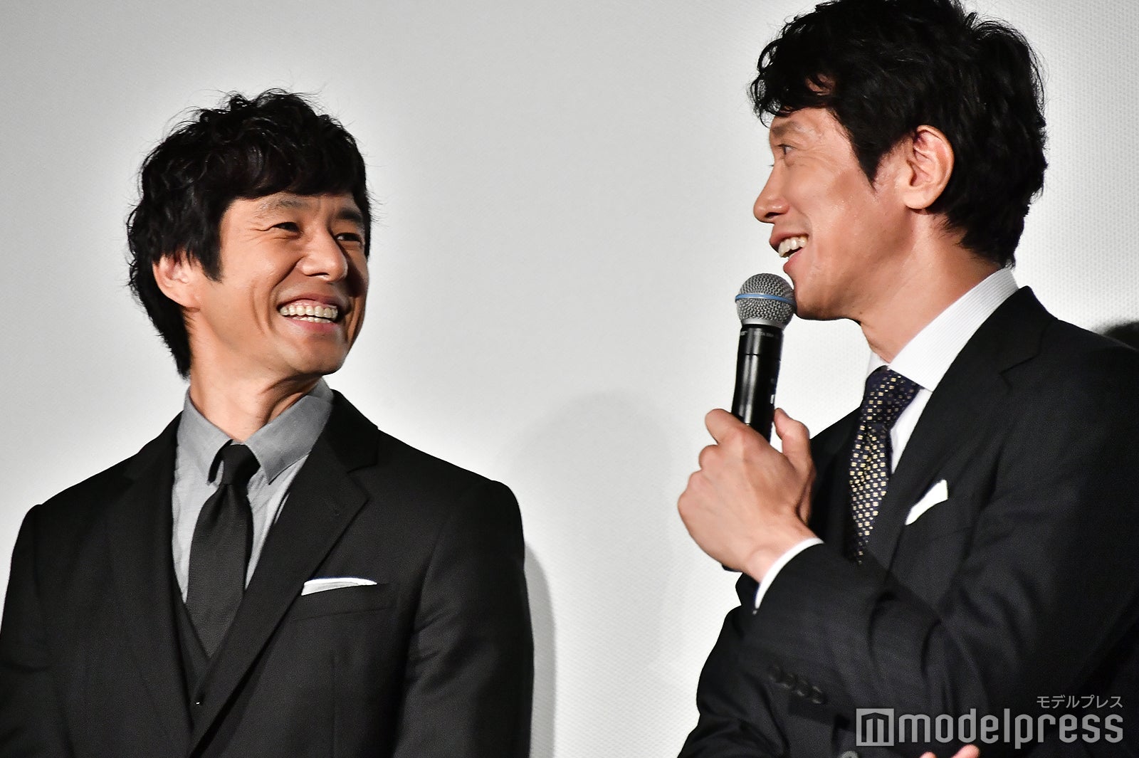 西島秀俊、佐々木蔵之介（C）モデルプレス