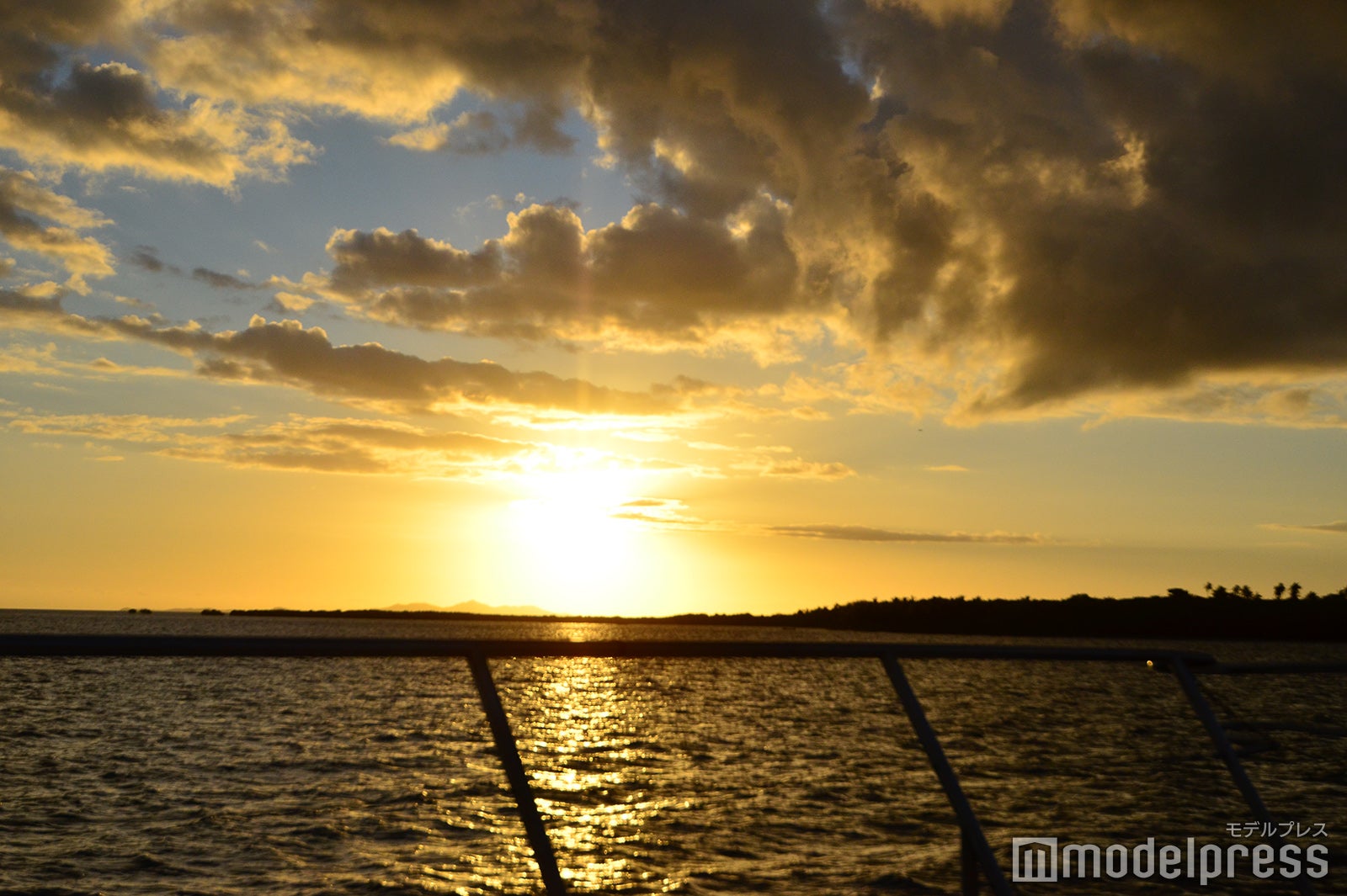 キャプテンクック サンセットディナークルーズ／フィジー（C）モデルプレス